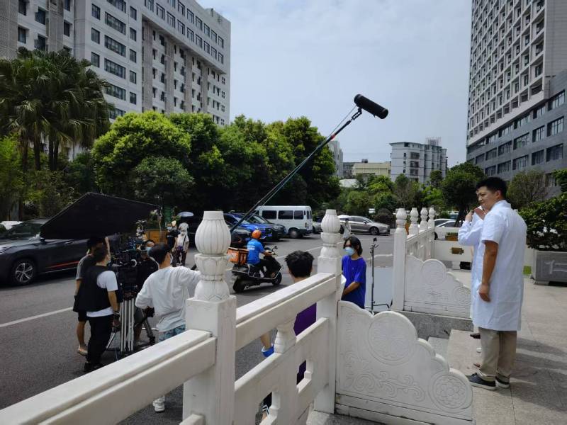 通道广告片拍摄公司低成本实现高规格制作的诀窍